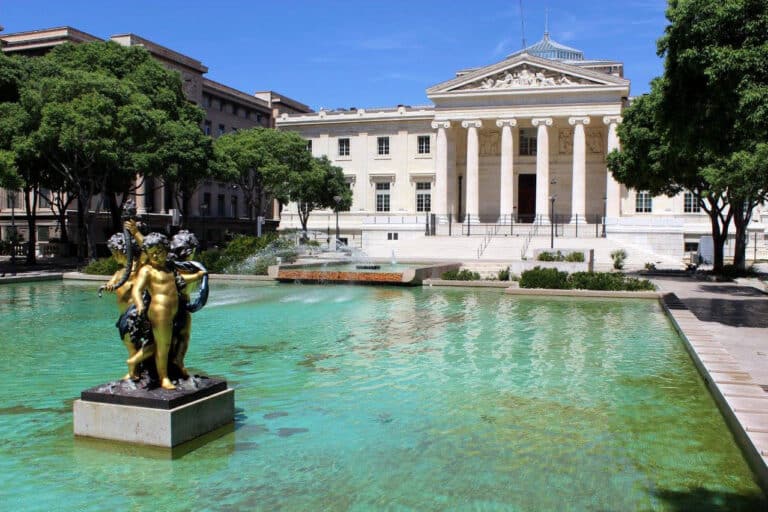 L’État va lancer une étude à 10 millions d’euros pour délocaliser la cité judiciaire à Arenc