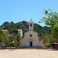 eglise-visite-tourisme-patrimoine-porquerolles
