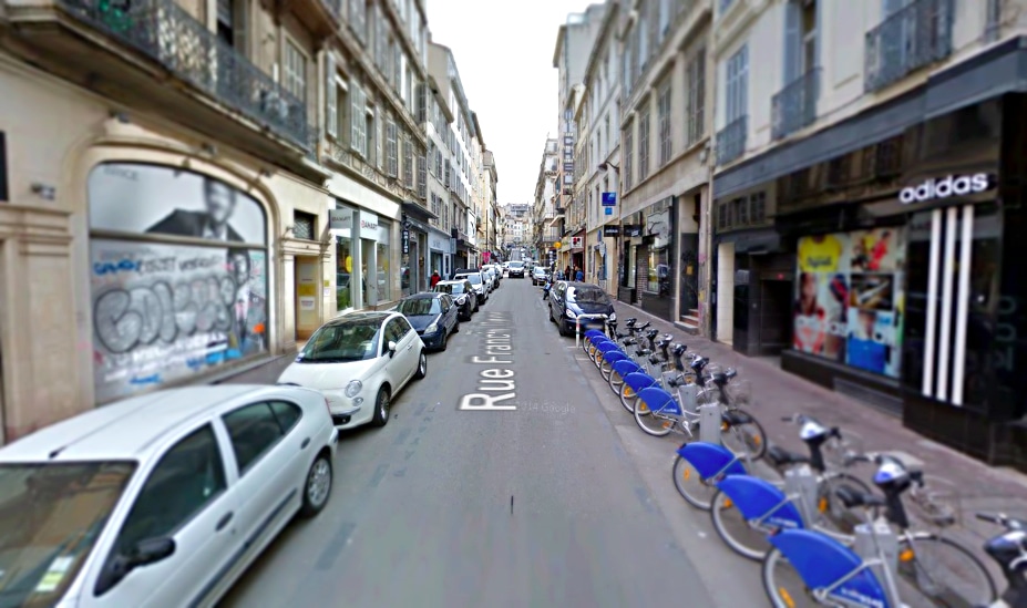 [Chantier] Dès lundi, la rue Davso va faire peau neuve et de la place aux piétons !