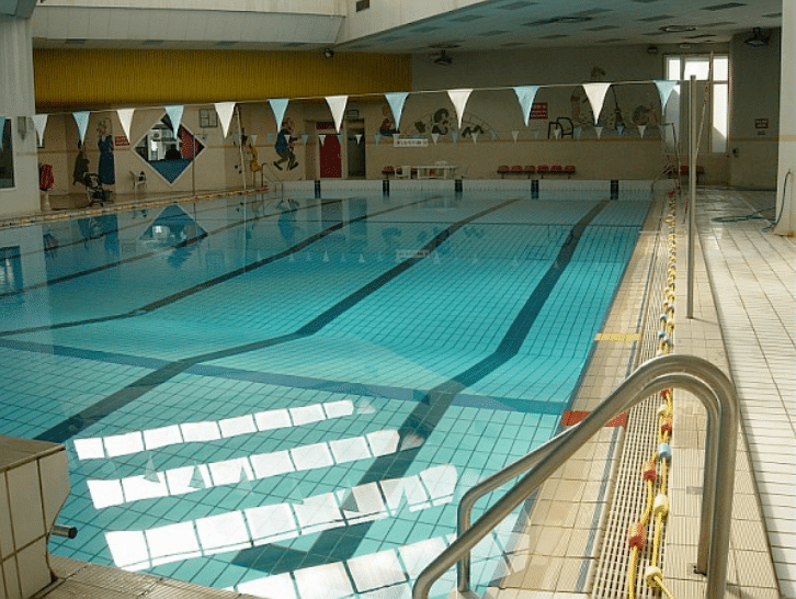 Reportage – Vallier inaugurée, des améliorations à venir pour les piscines marseillaises
