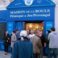 maison-boule-petanque-jeu-provencal