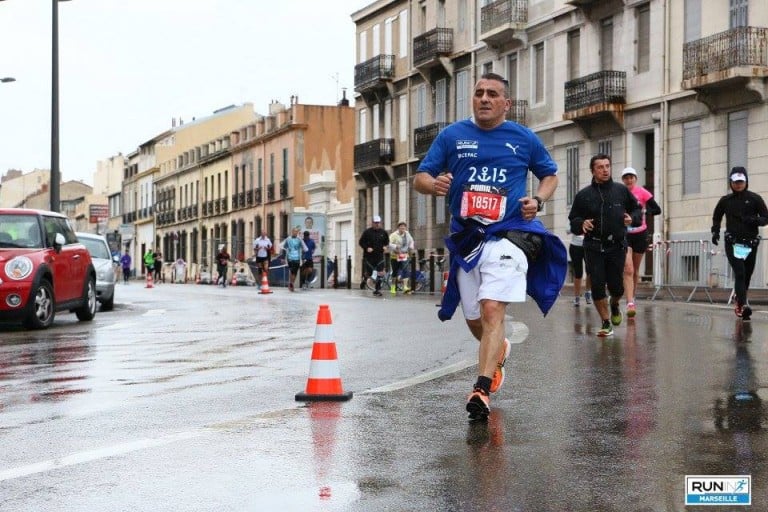 Courir de Marseille à Paris : l’incroyable défi d’un Marseillais contre sa maladie