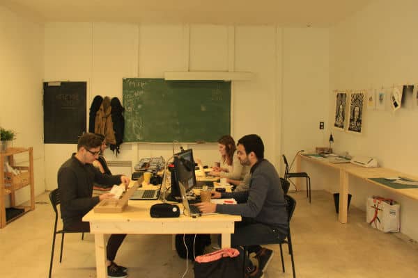 artistes, [Reportage] Immersion dans les coulisses de l&rsquo;atelier de cr&eacute;ateurs Juxtapoz, Made in Marseille