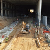 L2-rocade-travaux-chantier-merlan-pelleteuse