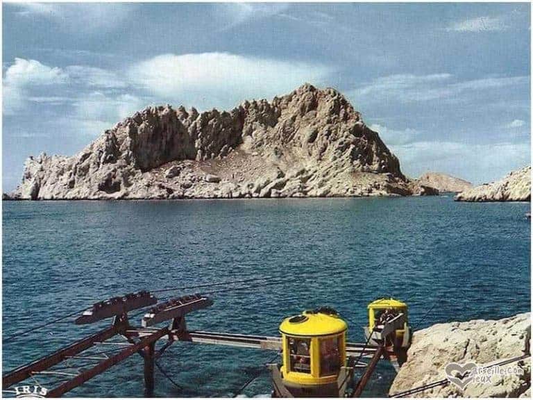 Le téléscaphe de Callelongue à Marseille, l’ancêtre des sous-marins touristiques