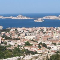 Marseille-ile-frioul-vue-loin