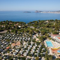 camping-baie-anges-mer-calanque