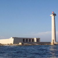 ile-planier-phare-large-marseille