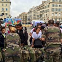stand-armee-terre-jeune-marseille