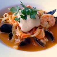 bouillabaisse-histoire-met-embleme
