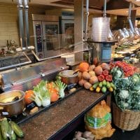 manger autrement, Manger local et de saison, une priorit&eacute; pour les cantines des Bouches-du-Rh&ocirc;ne, Made in Marseille