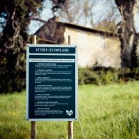 panneau-information-explication-public