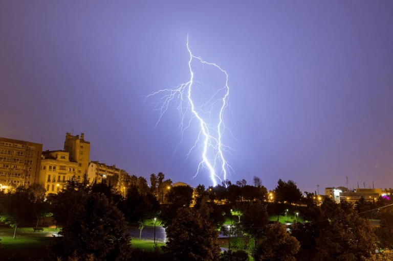 Orages : les Bouches-du-Rhône placées en vigilance jaune ce lundi