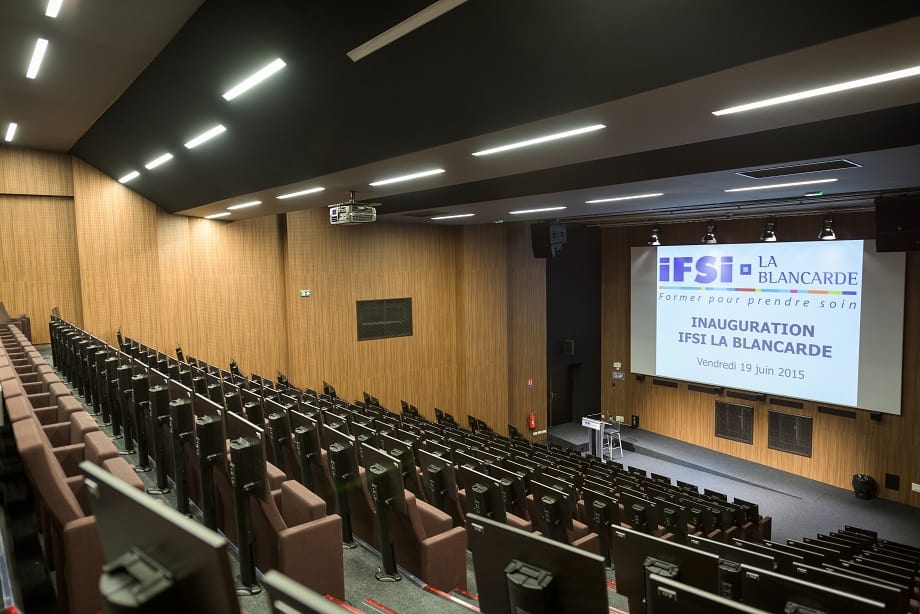 IFSI_Amphi_vide-1-Copie