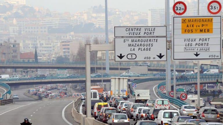 Des radars anti-bruit pour sanctionner les conducteurs trop bruyants à l’étude