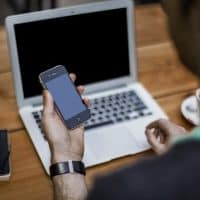application-telephone-offre-demande-emploi