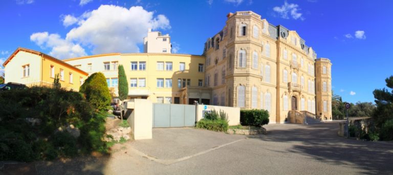 Face à la pétition, quel avenir pour la Villa Valmer et son jardin public ?