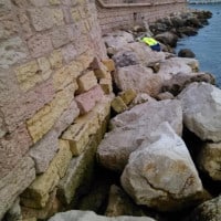 parement-pierre-fausse-braie-fort-saint-jean