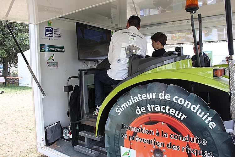 salon-agriculture-provence-conduite-tracteur