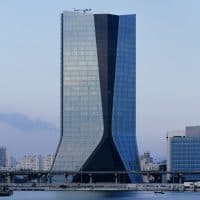 tour-cma-cgm-zaha-hadid