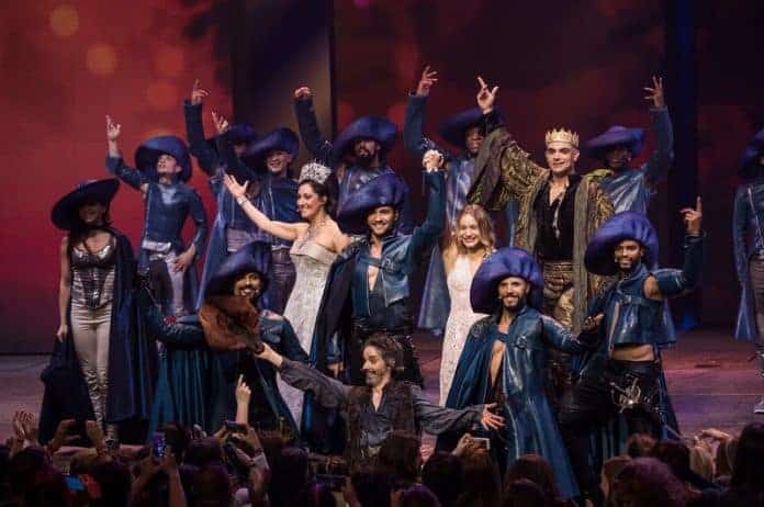 Photos LDD - Exclusif - Prix Spécial - Générale de la comédie musicale "Les 3 mousquetaires" au Palais des Sports à Paris