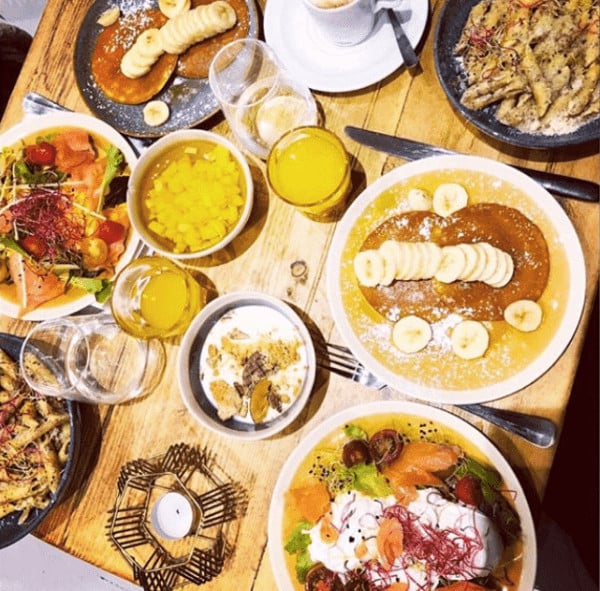 Le 24 brunch