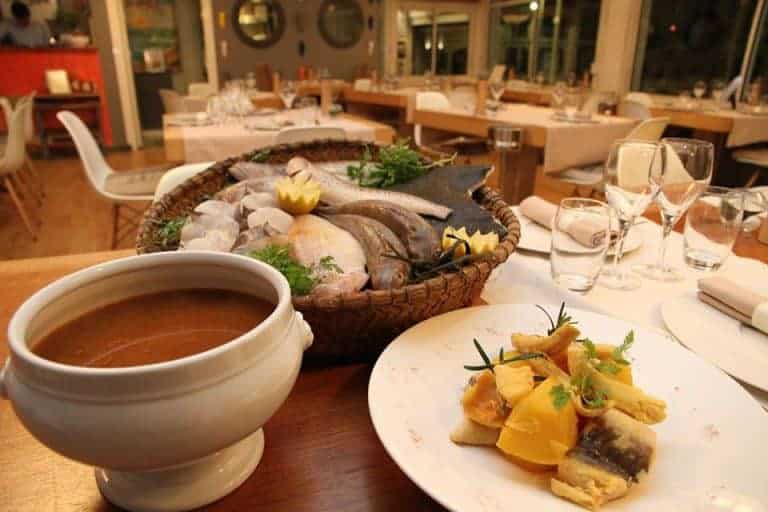 Chez Fonfon, l’une des bouillabaisses les plus connues de Marseille