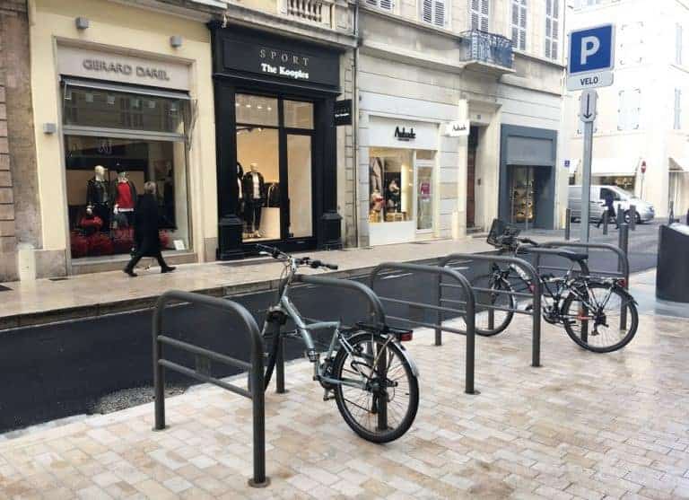 Les commerces du centre-ville jouent la carte de l’animation et du web pour redresser la barre