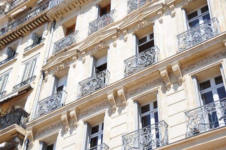La ville de Marseille va intensifier son opération de ravalement de façades dans le centre-ville