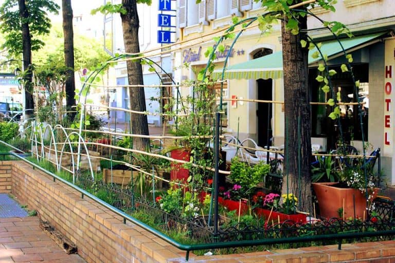Contre le béton, les habitants imaginent un jardin sur l&rsquo;allée Léon Gambetta