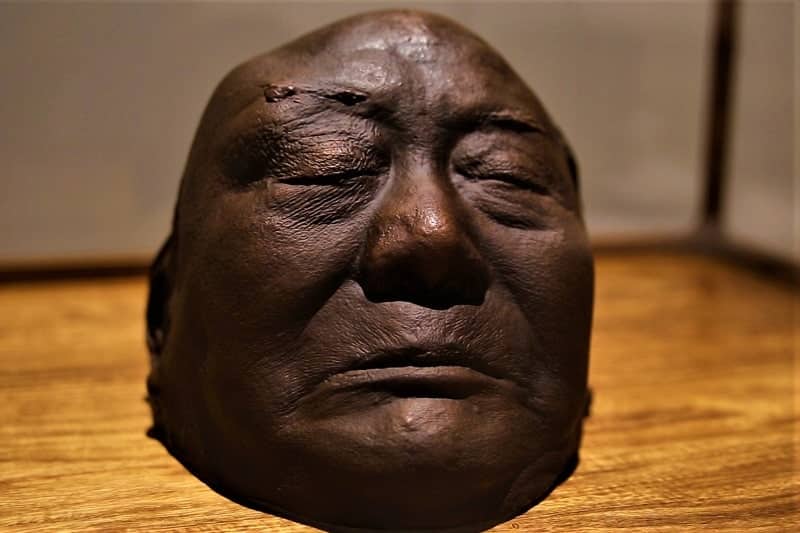 ai-weiwei-tete