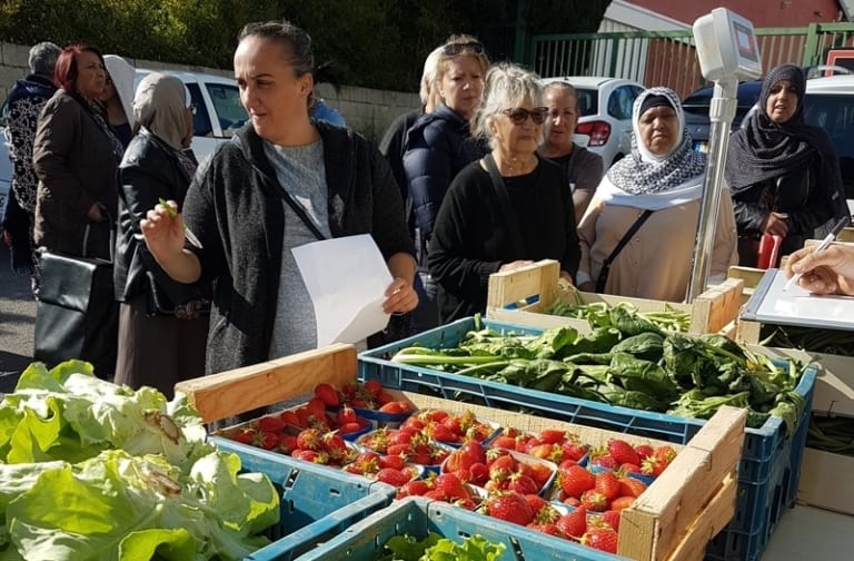 Des paniers marseillais bio à petits prix pour les revenus modestes