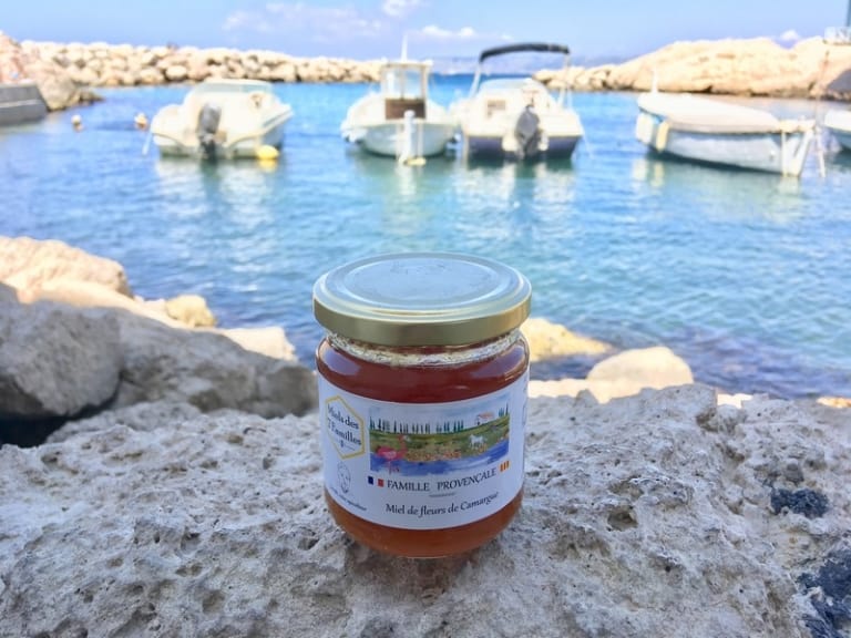 Un Marseillais lance une gamme de miels de Provence pour les habitants des villes