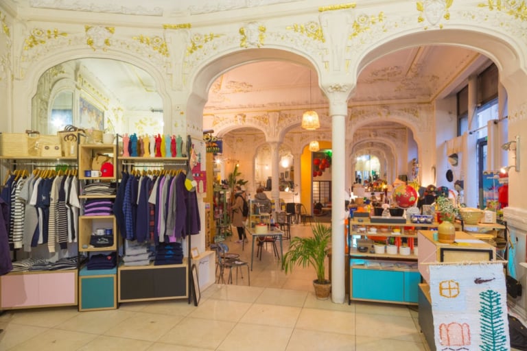 La Place – République, nouveau spot branché avec bar, brocante et expos