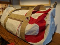 , Des Proven&ccedil;aux recyclent des voiles de bateaux pour en faire des sacs, Made in Marseille