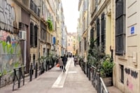 , Bruno Gilles, s&eacute;nateur et candidat &agrave; Marseille, d&eacute;pose une loi contre l&rsquo;habitat insalubre, Made in Marseille