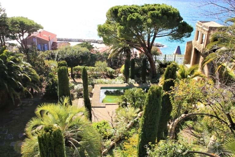 Marseille Insolite – Au Roucas Blanc, la villa Santa Lucia et ses bijoux de rocailles marseillaises