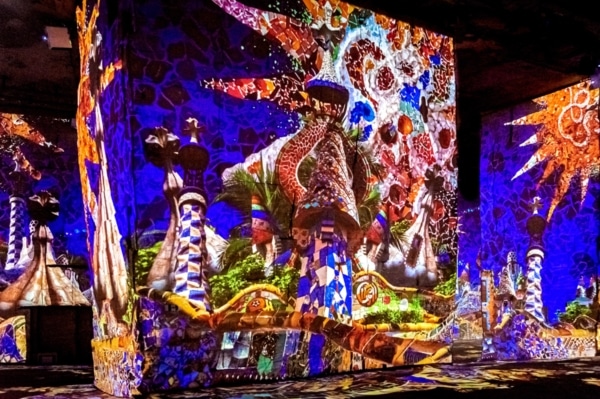gaudi-carrieres-lumiere-expo