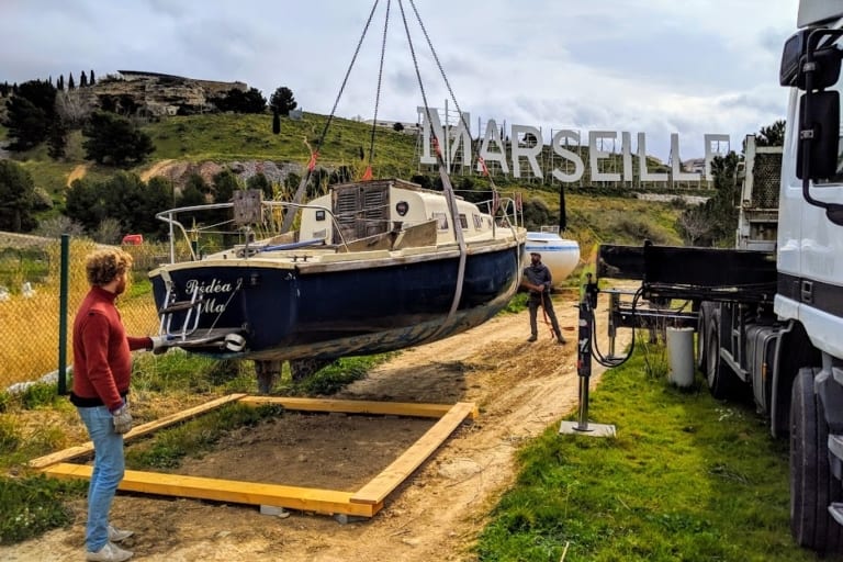 Cet été, offrez-vous une nuit en bateau dans une auberge insolite des quartiers Nord