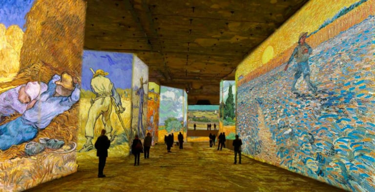 Baux-de-Provence : Chanel choisit les Carrières de Lumières pour son défilé en mai