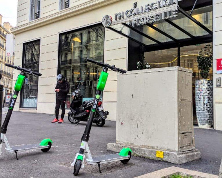 Marseille exclut les trottinettes Lime pour ne garder que Bird, Circ et Voï