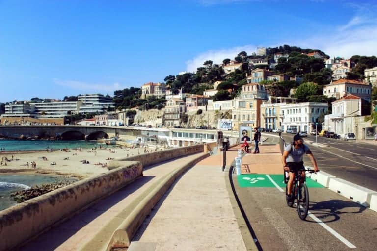 La Fête du vélo pour inaugurer la piste cyclable sur la Corniche
