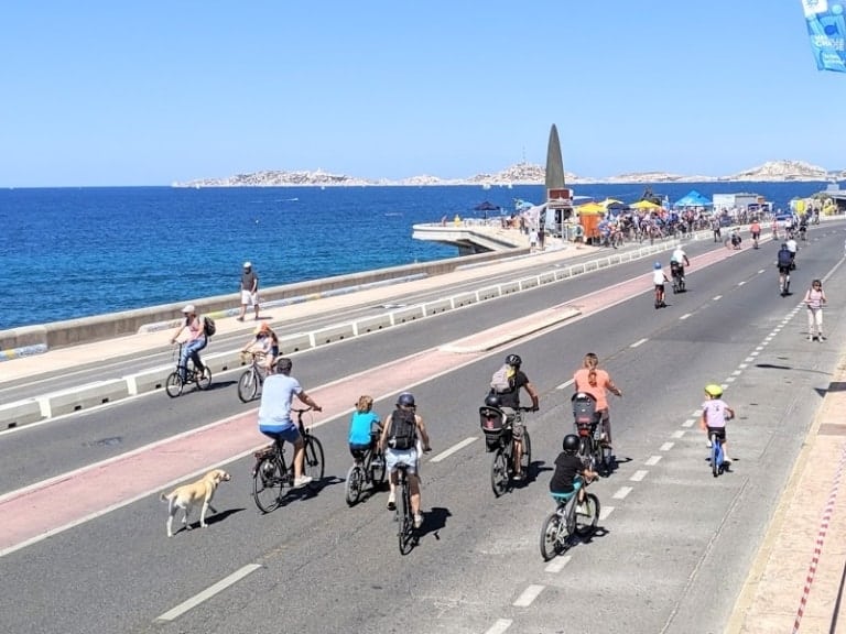 En vue du déconfinement, un projet de pistes cyclables temporaires à Marseille