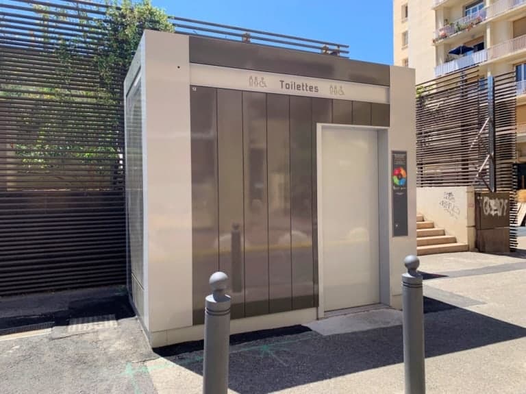 A Marseille, les toilettes publiques sont enfin de retour en ville