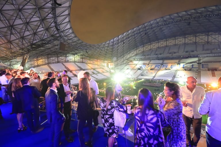 Réunions dans les vestiaires, soirées en tribunes… L&rsquo;Orange Vélodrome se privatise