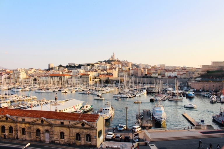 Comment la droite tente de sauver Marseille du « péril rouge » ?