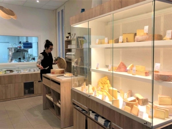 laiterie-marseillaise-frigo-fromage