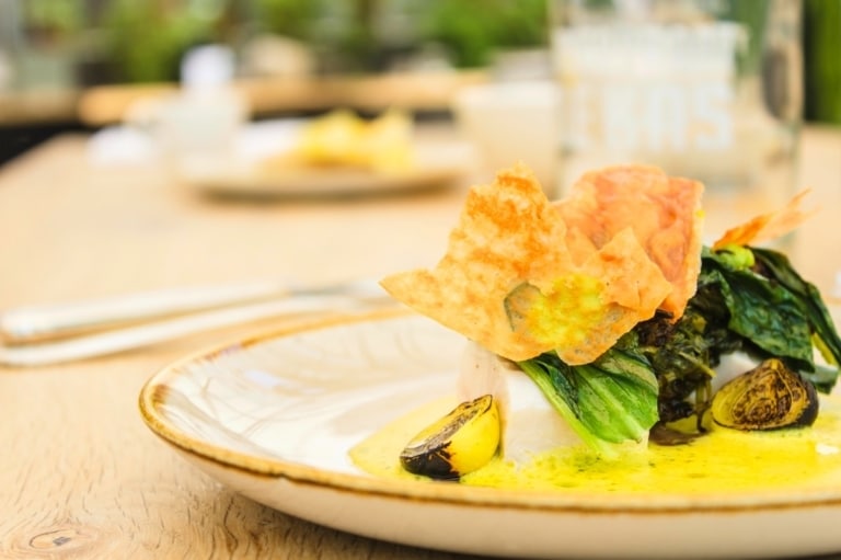 En Provence, des chefs étoilés proposent leurs menus en service drive et livraison