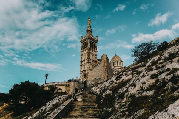 notre-dame-Achraf-Gauss