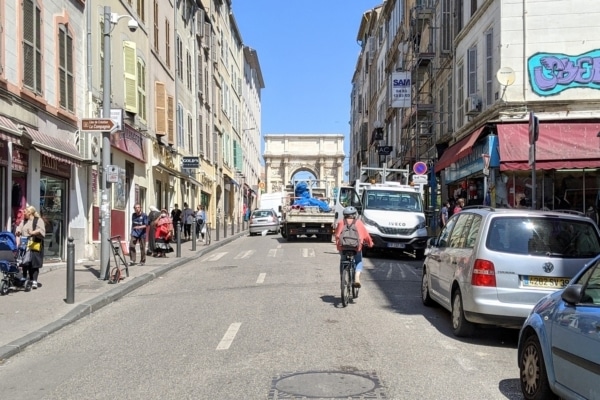 rue-aix-porte-aix-velo